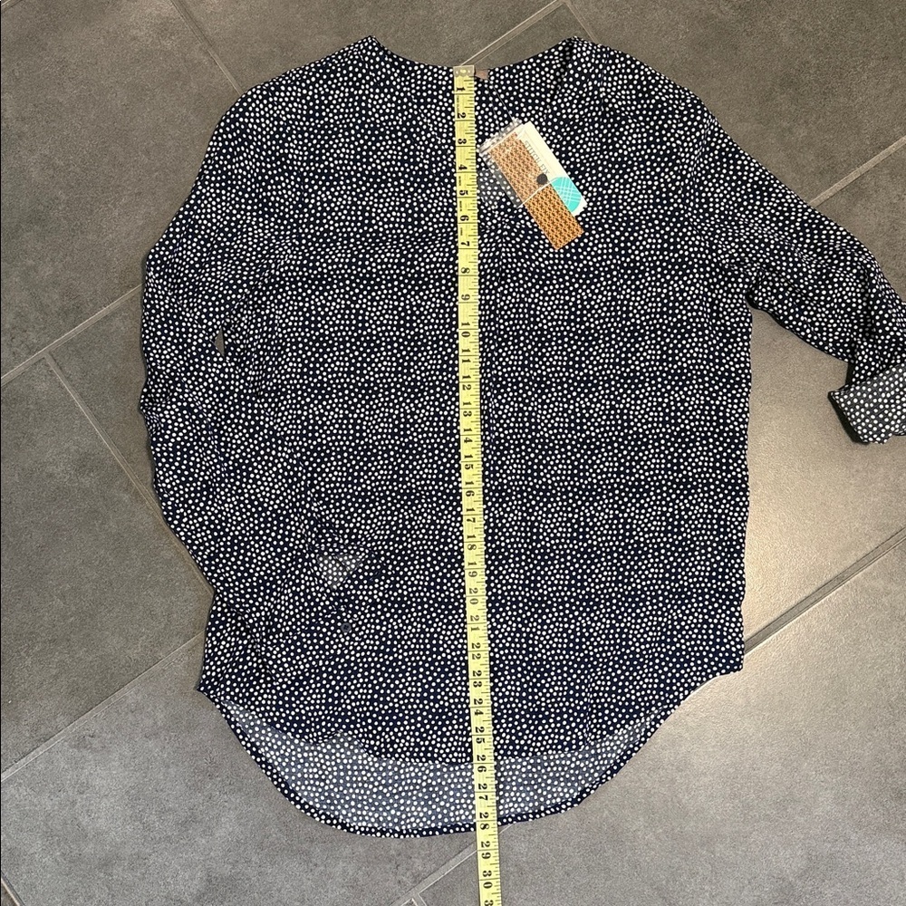 Brina & Em Lemmy Top V-neck Navy Patterned Blouse - Picture 9 of 12
